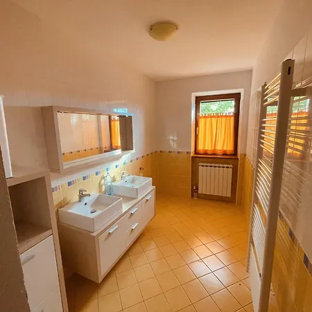 Villa Paradise With Swimming Pool *
