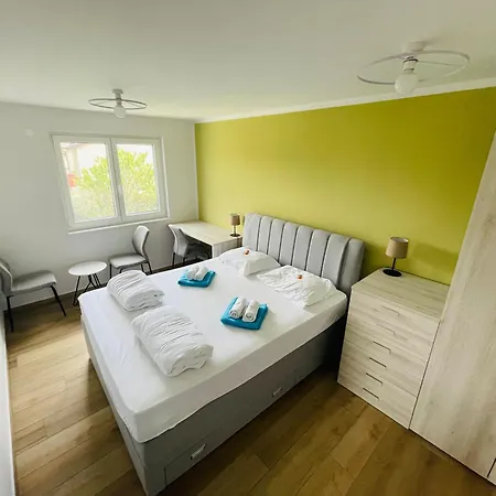 Paradise With Swimming Pool Villa Koper