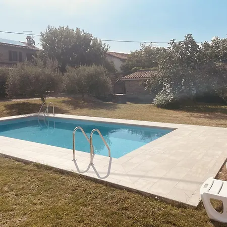 Paradise With Swimming Pool Villa